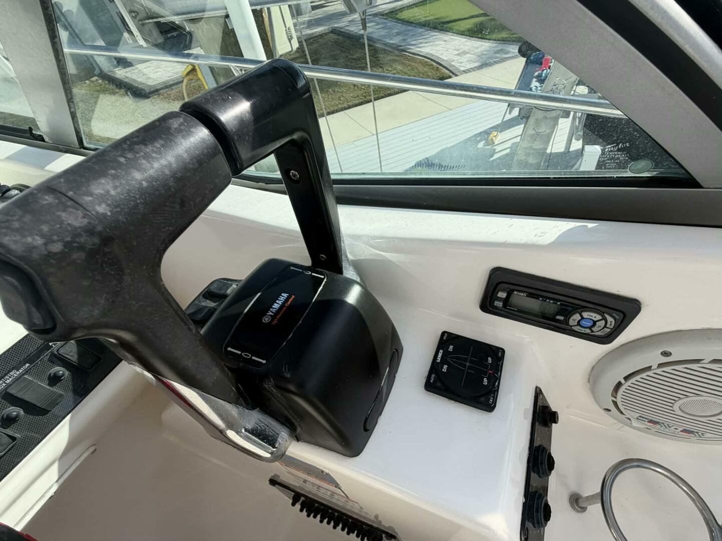2007 Century 3200 WA - Image 31