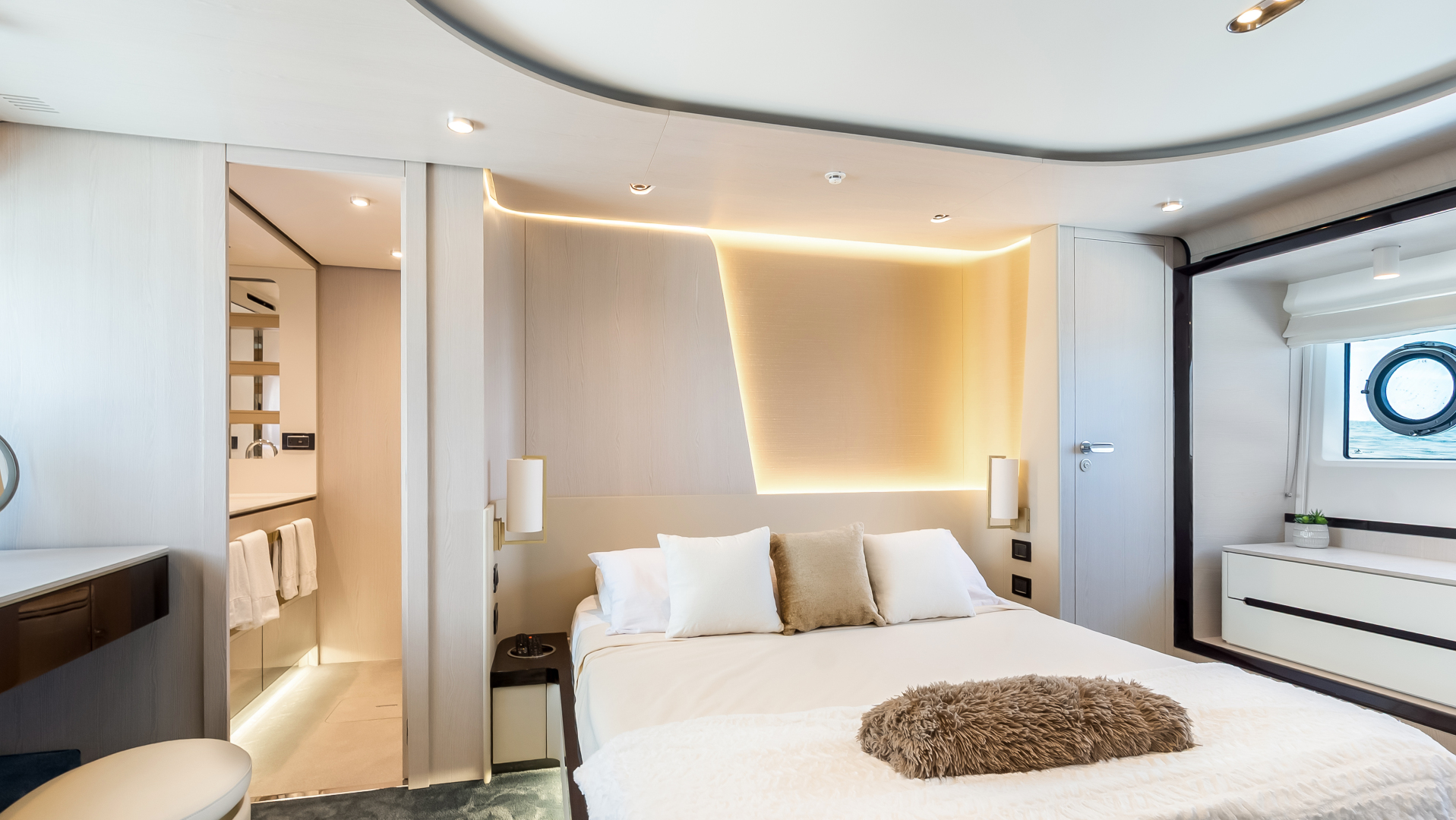 2025 Azimut 78 FLY - Image 48