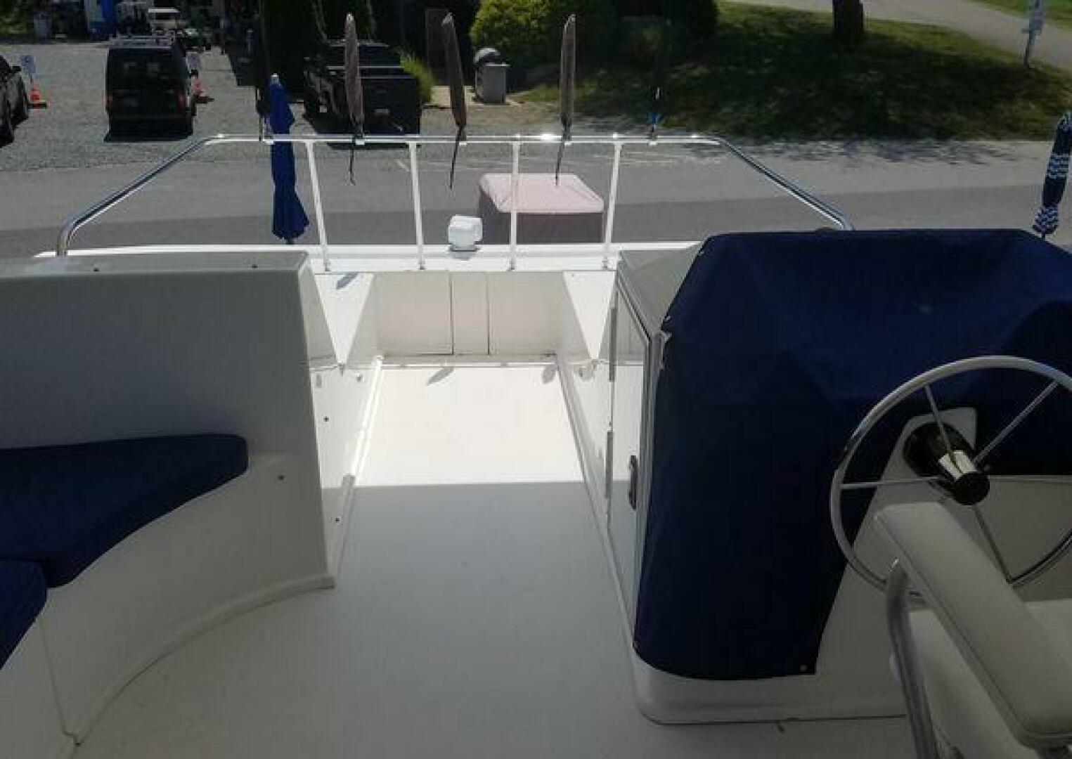 2017 Sumerset Houseboat - Image 39