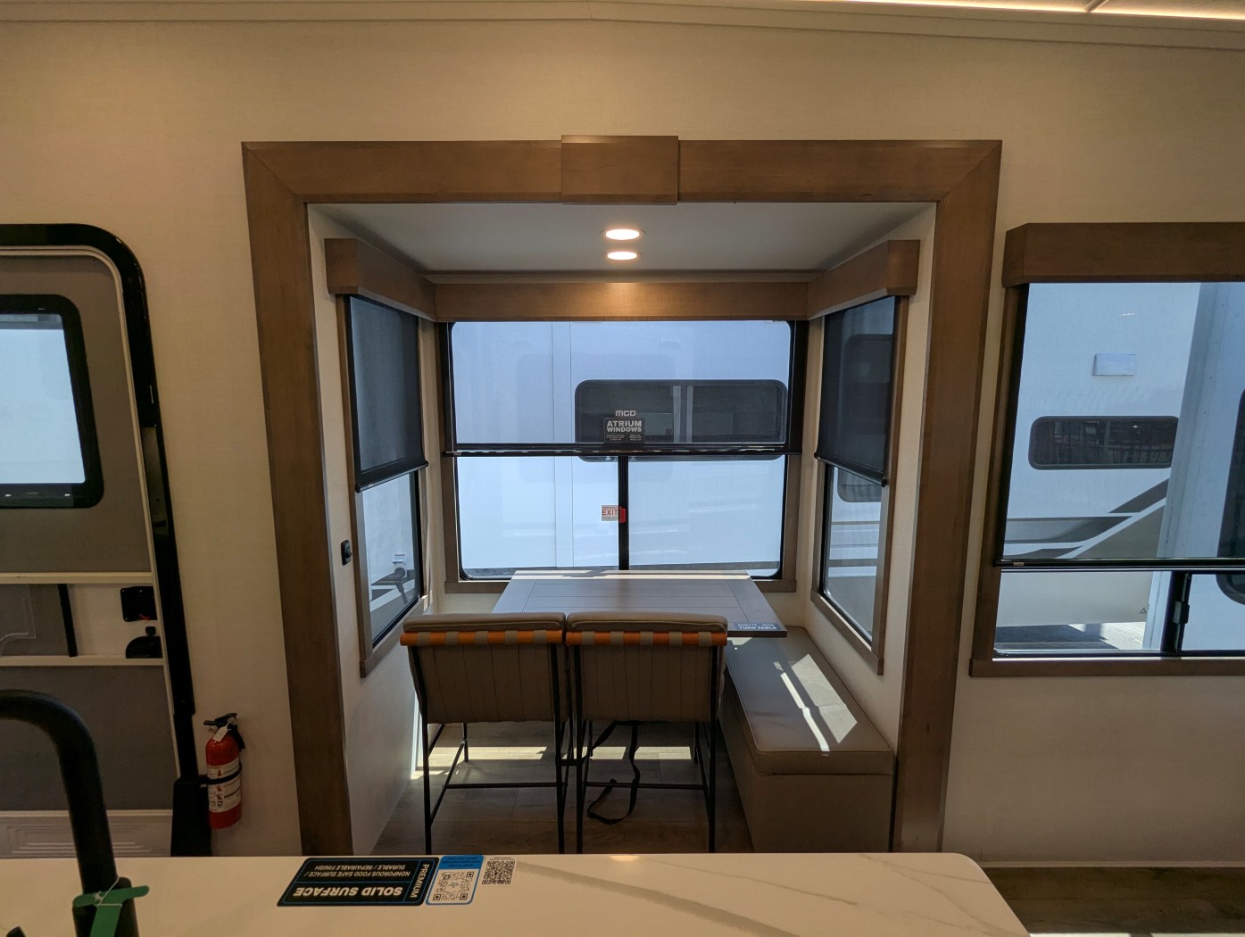 2025 Alliance RV Paradigm 375RD - Image 29
