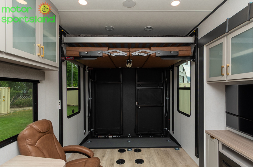 2027 Forest River Stealth 2800 - Image 28