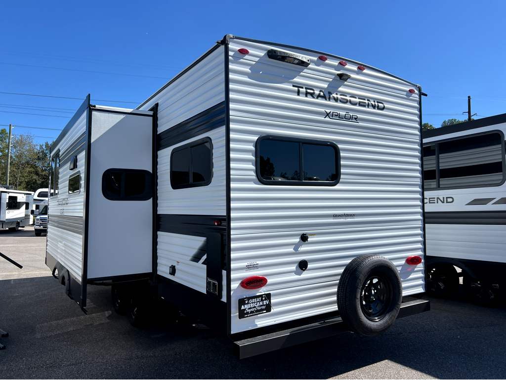 2026 GRAND DESIGN TRANSCEND 25MLX - Image 3