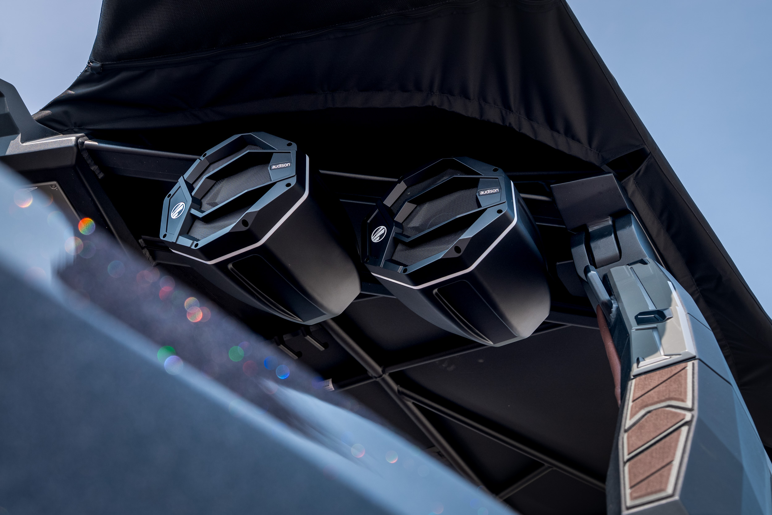 2026 Tigé Ultré 25ZX - Image 18