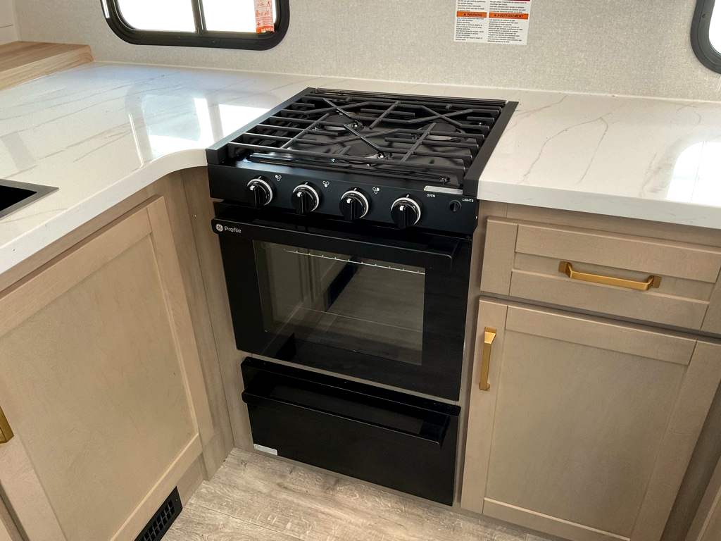 2026 JAYCO Eagle 265 FKDS HT - Image 14