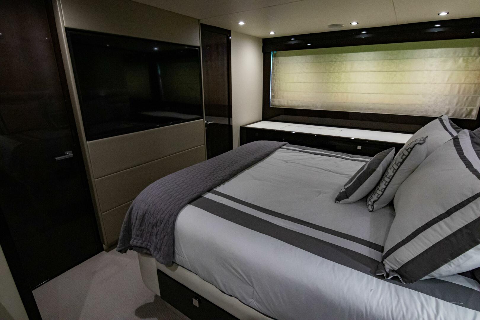 2018 Sunseeker Manhattan 66 - Image 17