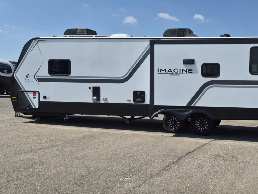2026 GRAND DESIGN IMAGINE 3100RD - Image 4