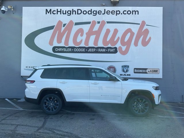 2026 Jeep Grand-Cherokee-L Laredo Altitude 4x4 - Image 4