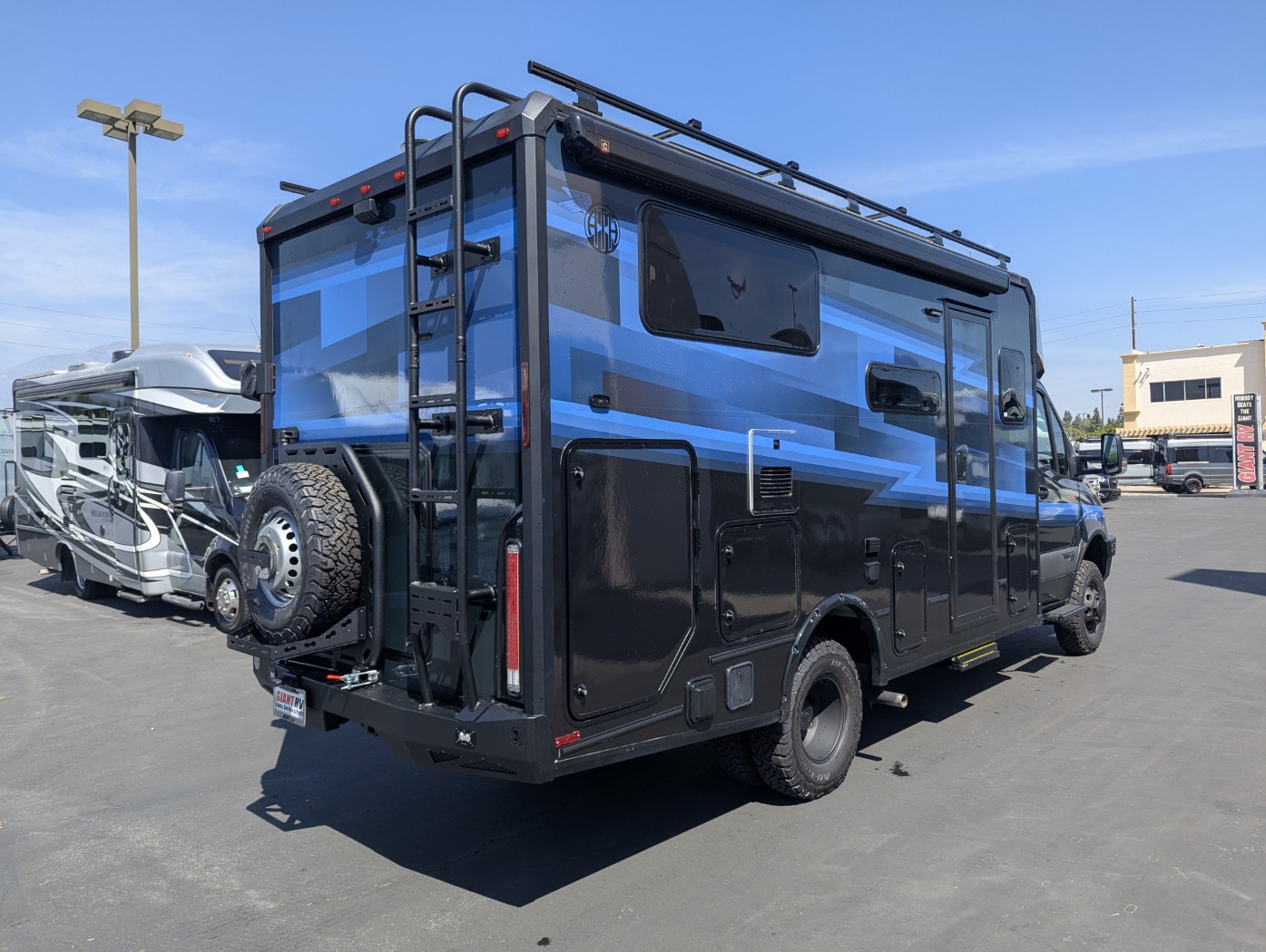 2026 Winnebago EKKO Sprinter 23B AWD - ATH Edition  - Image 10