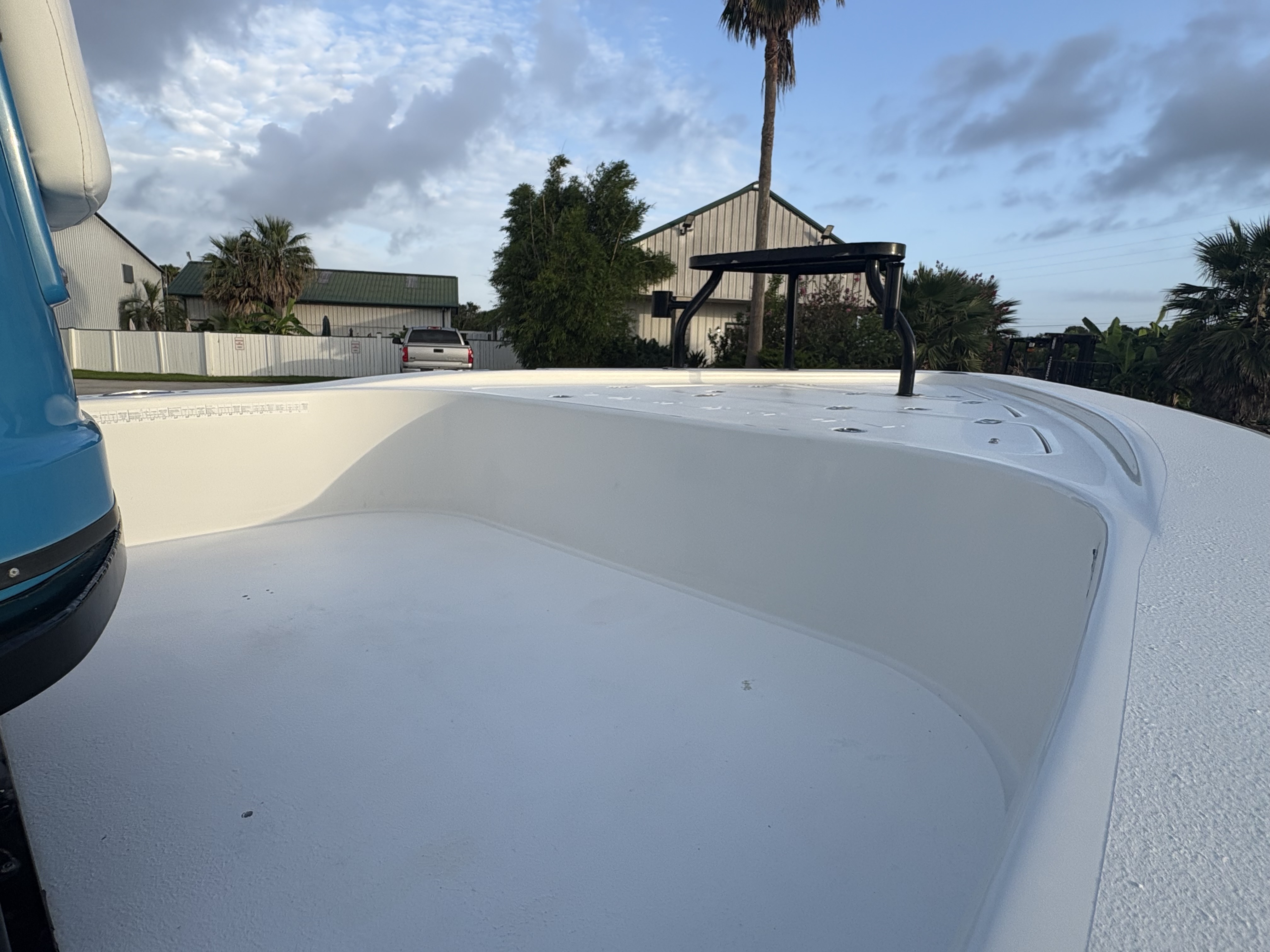 2019 TIBURON 2019 ZX25 - Image 7
