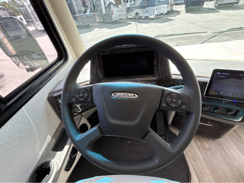 2026 THOR MOTOR COACH PALAZZO 33.6 - Image 26