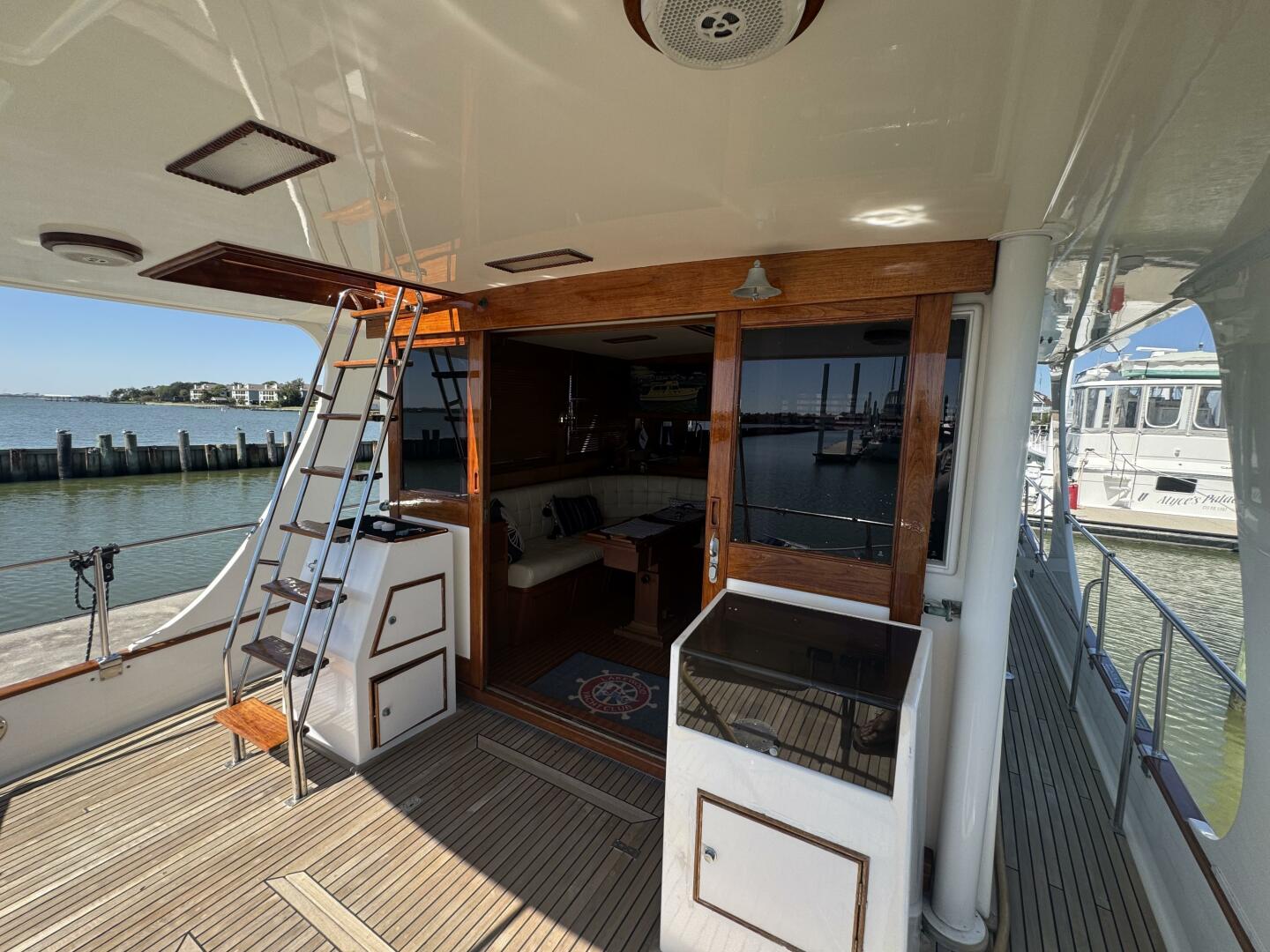 1997 Grand Banks 46 Europa - Image 24