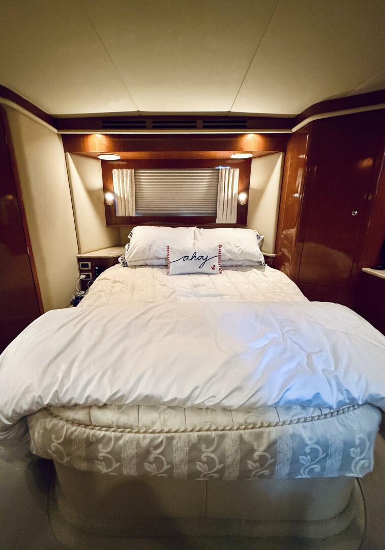 2003 Sea Ray 480 Motor Yacht - Image 58