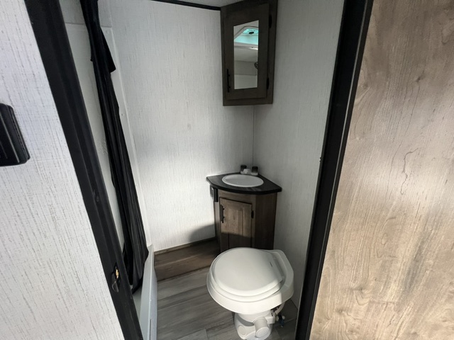 2022 Heartland Pioneer PI RL 250 - Image 22