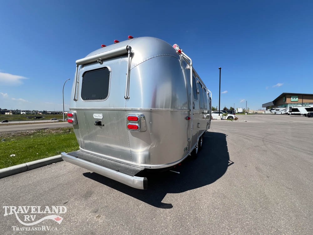 2027 Airstream Flying Cloud 23FBQ - Image 10