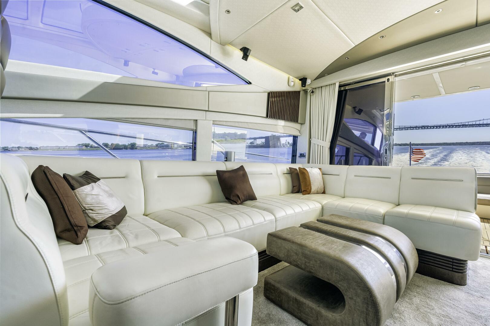 2014 Sunseeker Predator - Image 15