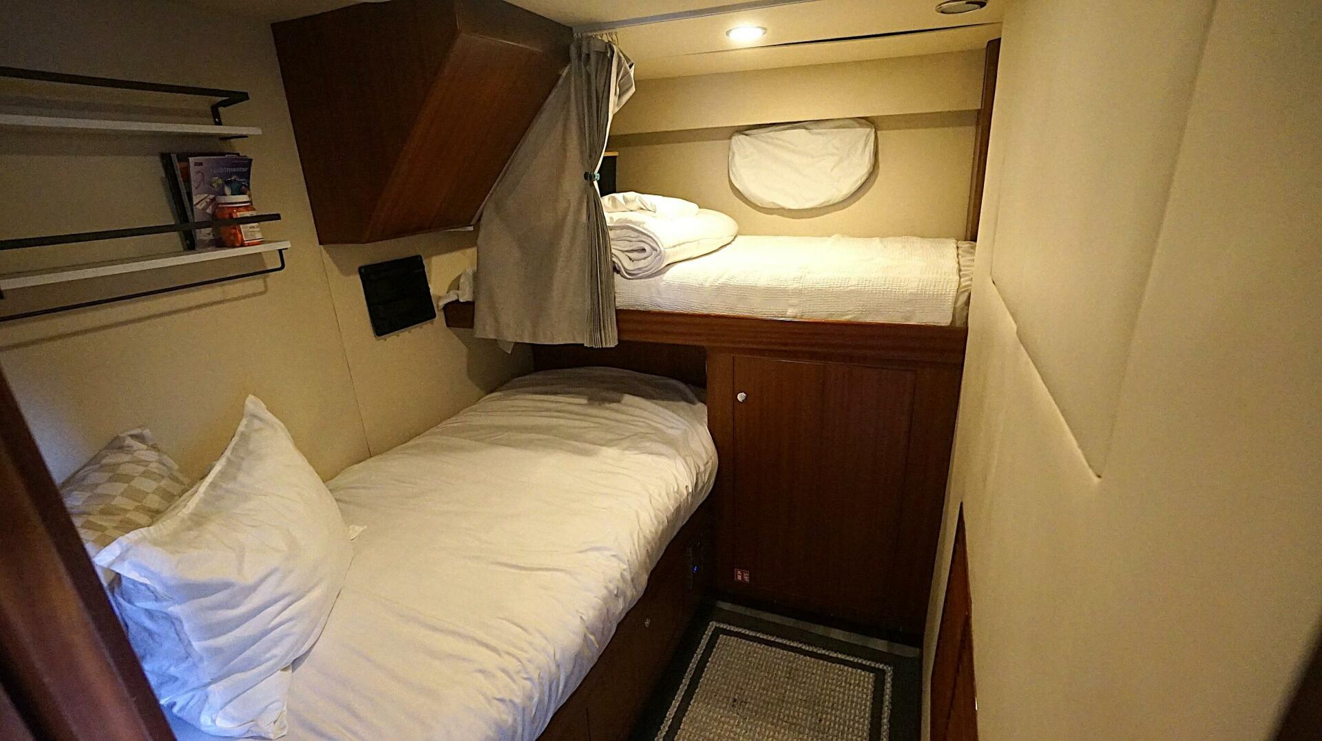 2008 Ocean Alexander 100 Skylounge Megayacht - Image 22