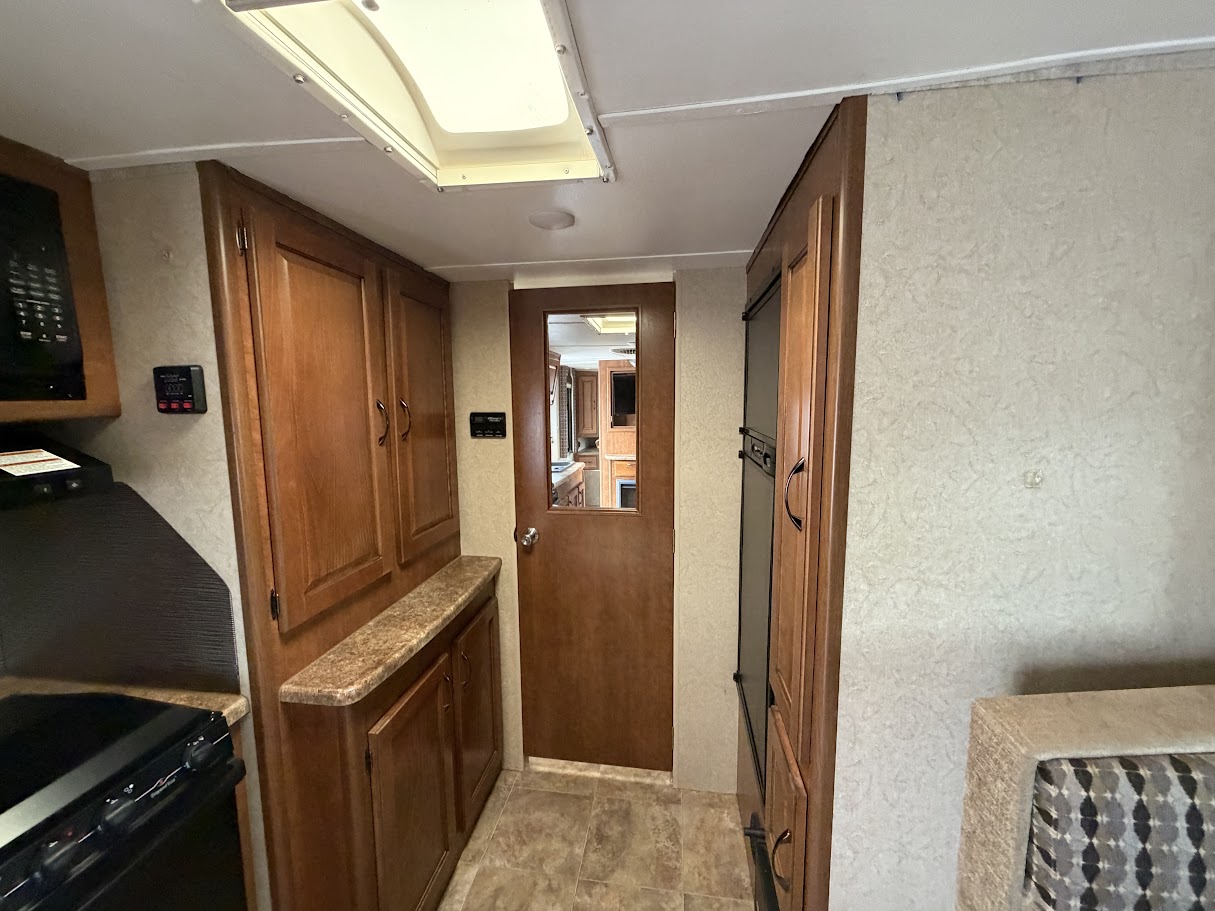 2016 Lance LANCE 2295 - Image 10