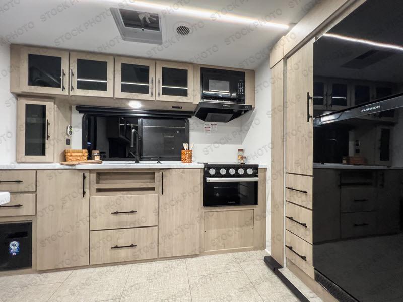 2026 GRAND DESIGN 23LDE - Image 3