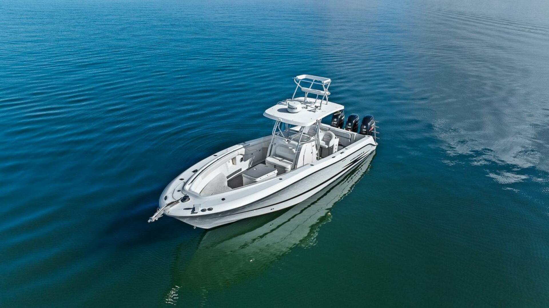 2004 Hydra-Sports Vector 3300 CC - Image 21