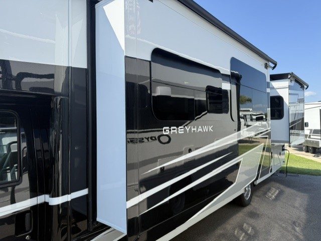 2027 JAYCO GREYHAWK 29MV - Image 3