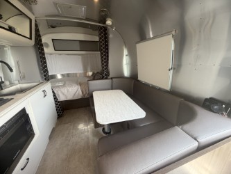 2022 AIRSTREAM CARAVEL 22FB - Image 12