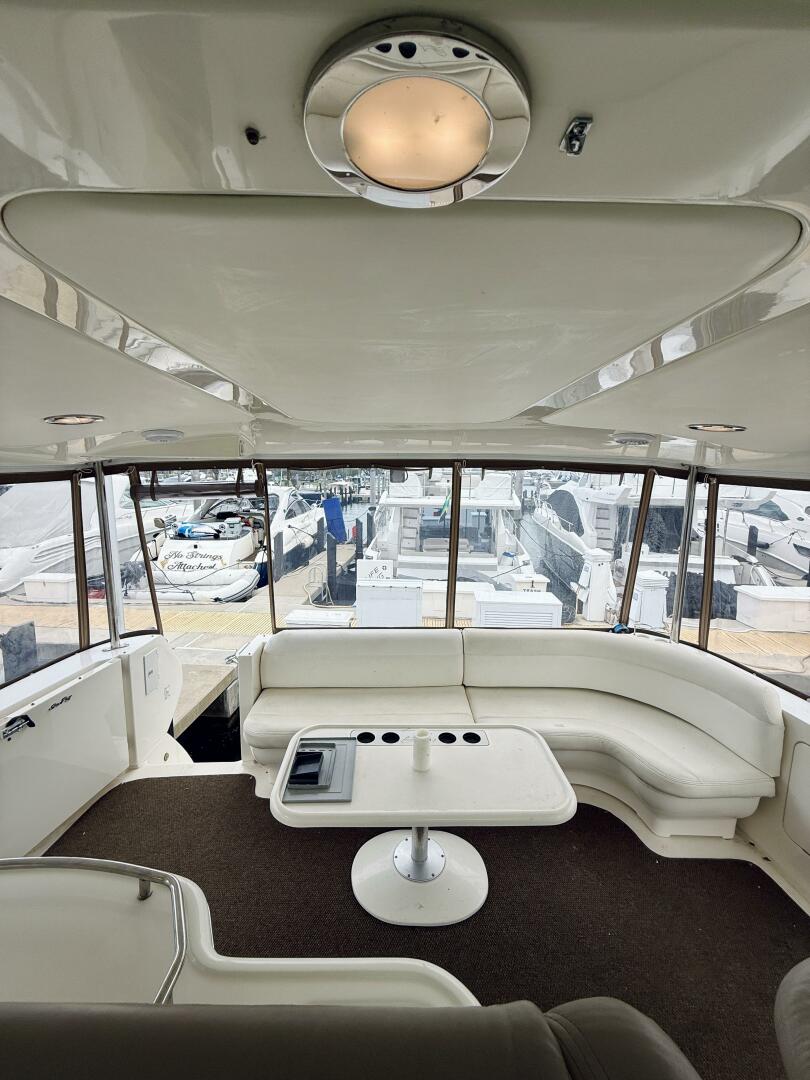2003 Sea Ray 480 Motor Yacht - Image 30