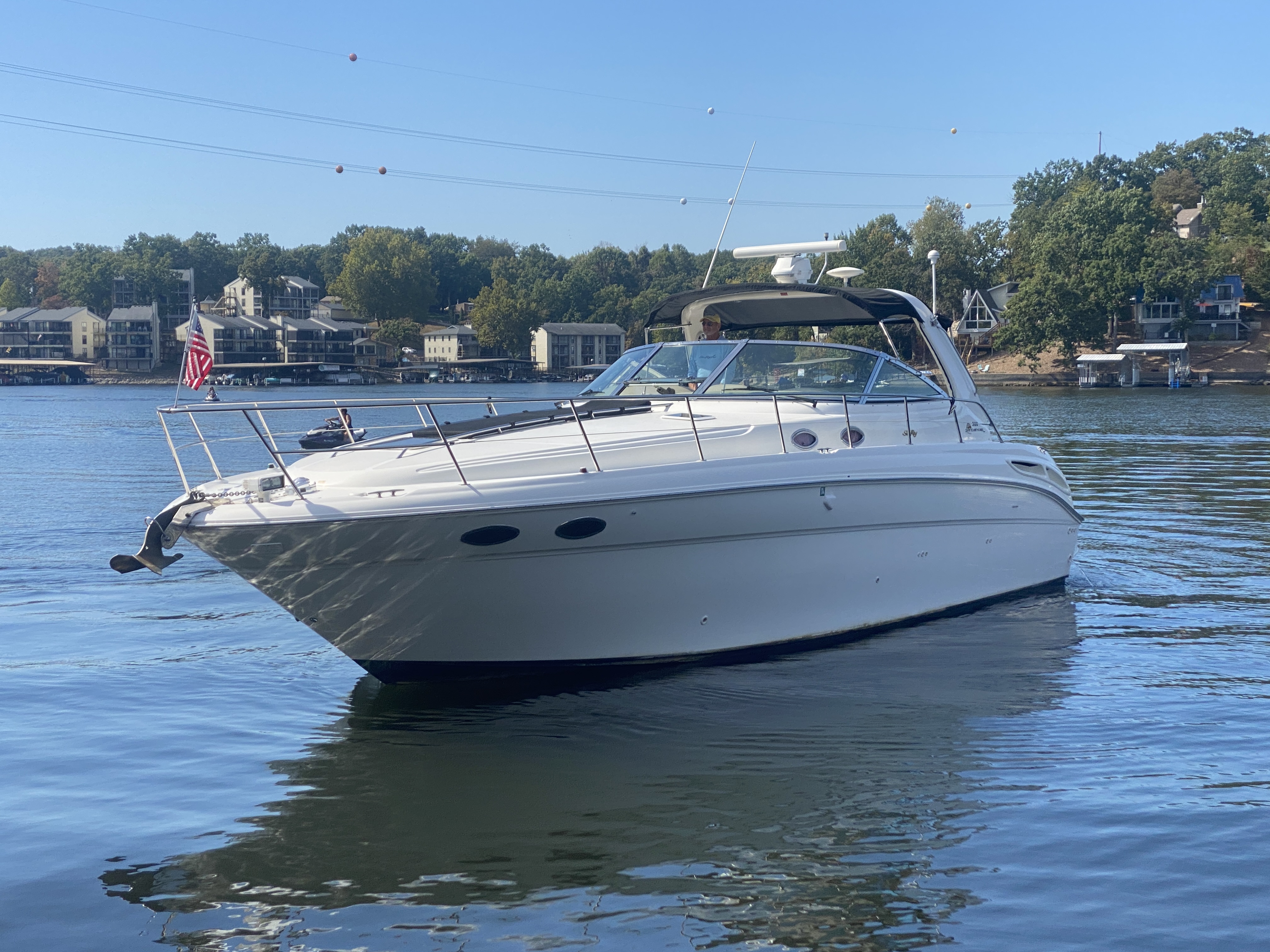 1999 Sea Ray 380 Sundancer - Image 2