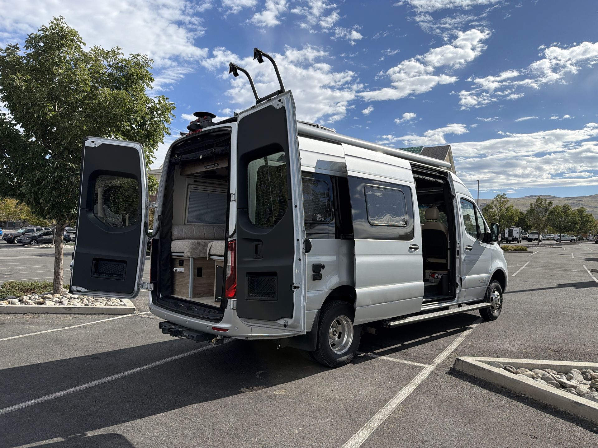 2020 Winnebago Boldt 70BL - Image 8