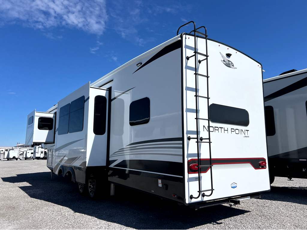 2025 JAYCO NORTH POINT 365RKTS - Image 3