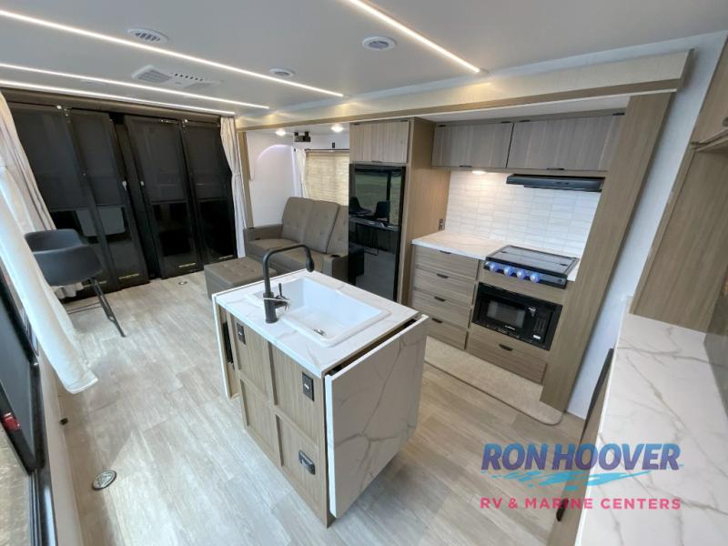 2026 FOREST RIVER 28VC - Image 2
