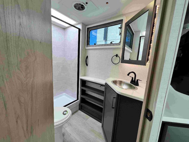 2026 Ember RV Overland Series 221MSL - Image 17