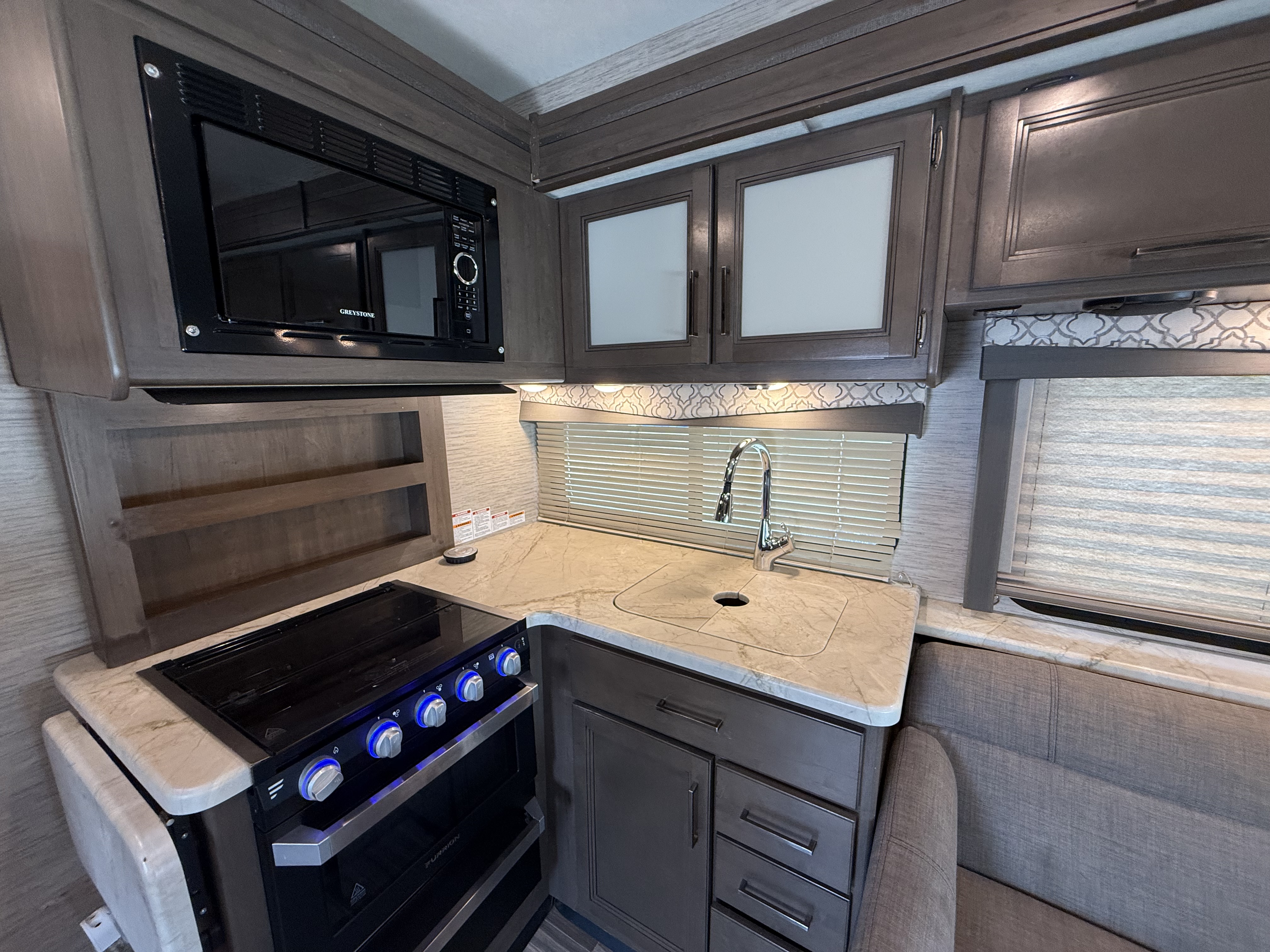 2021 Thor Motor Coach Freedom Elite 30FE - Image 17