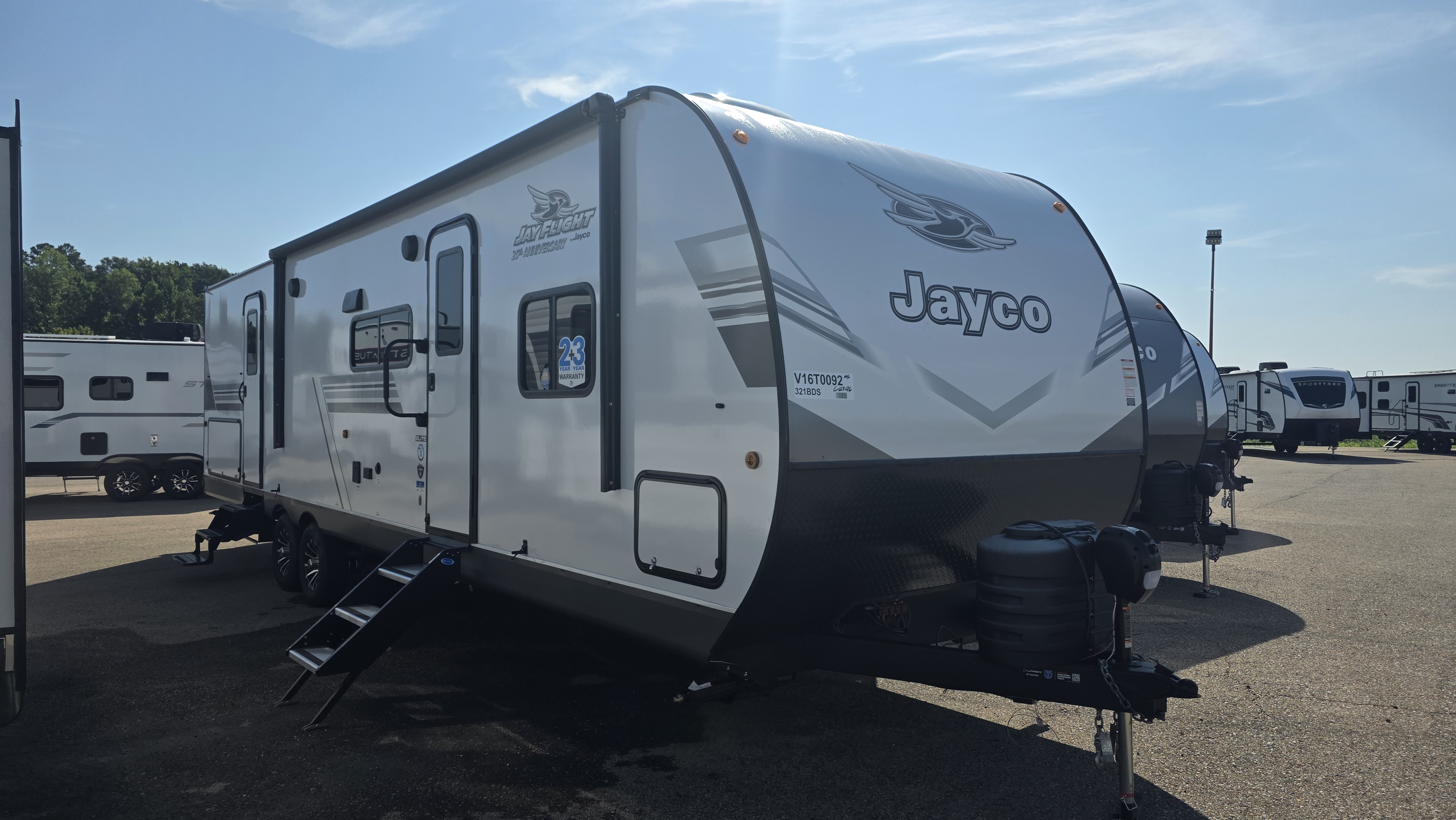 2027 JAYCO JAY FLIGHT 321BDS - Image 6