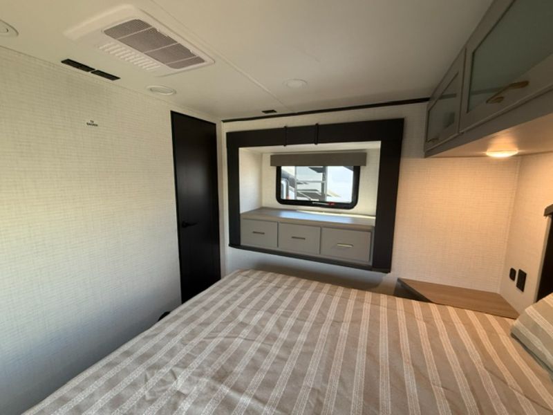 2026 Forest River Stealth 3300 - Image 11