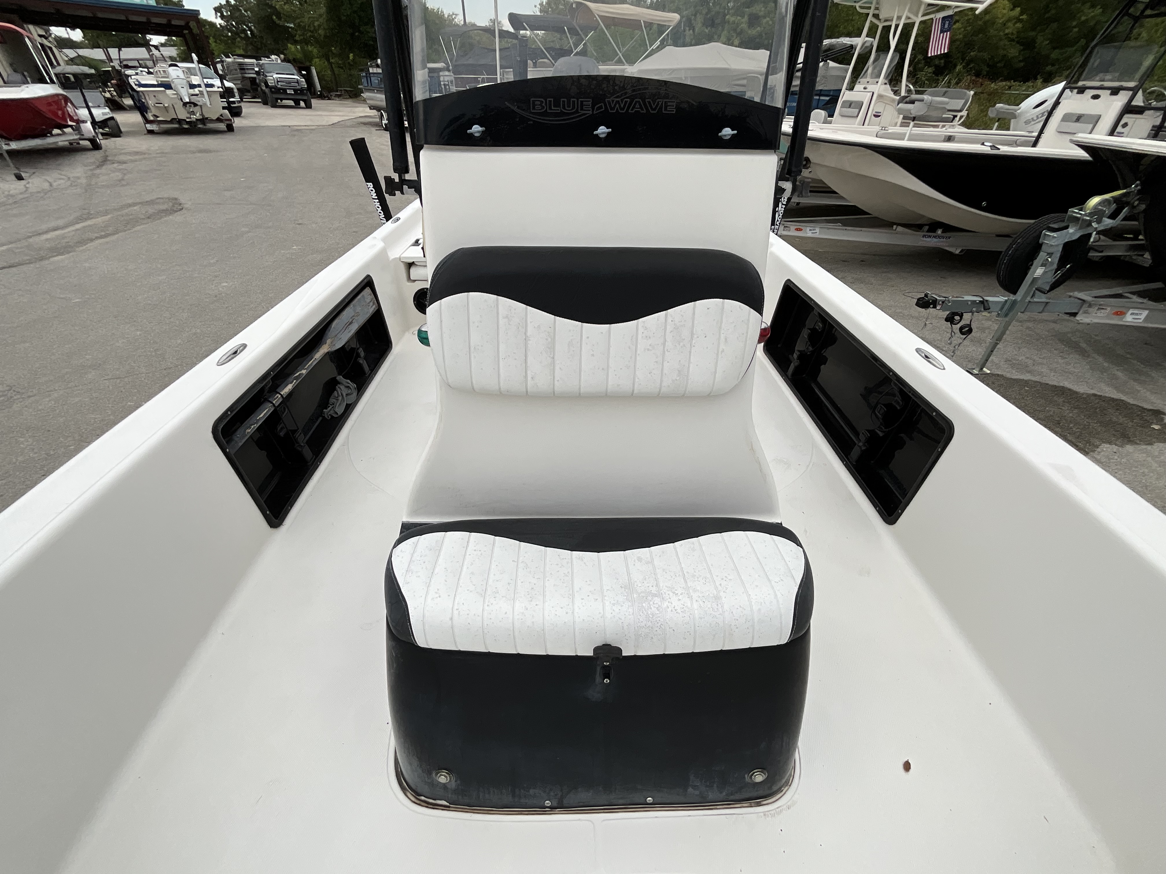 2014 BLUE WAVE PB 2400 - Image 22