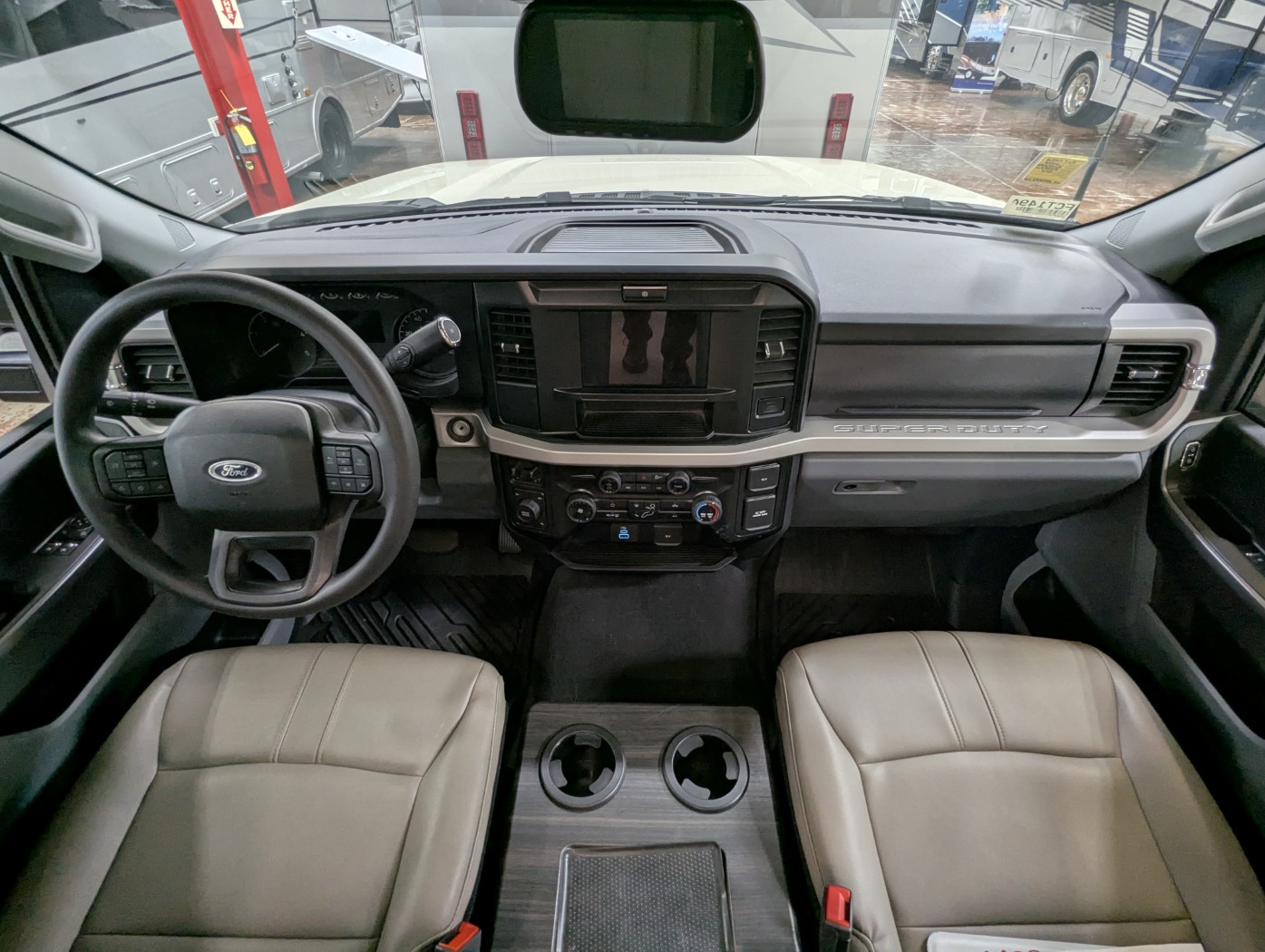 2026 Entegra Coach Esteem XL 32U - Image 13