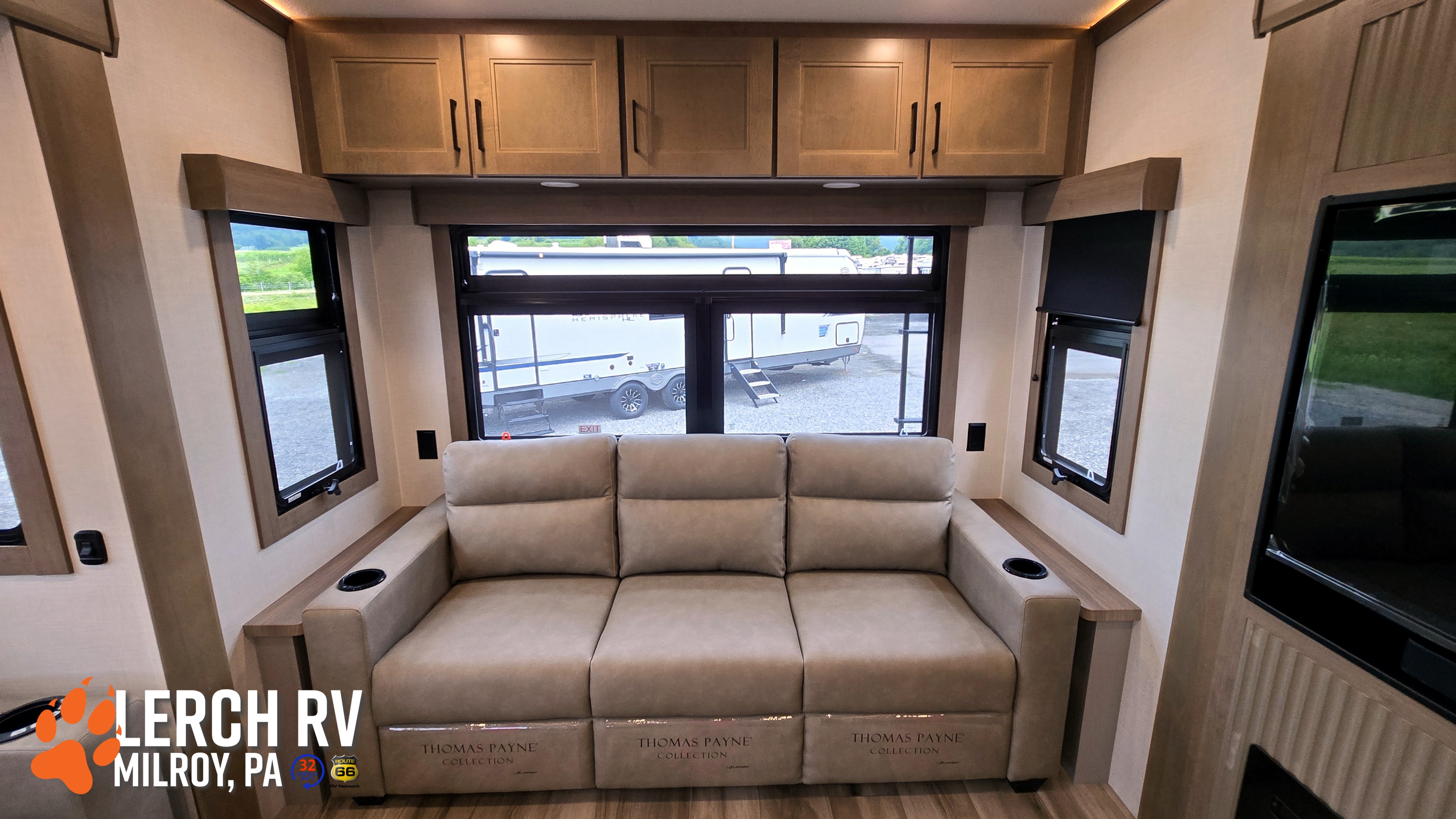 2027 KZ RV Durango D301RLT - Image 17