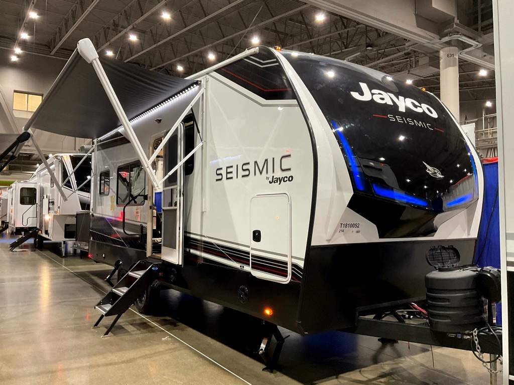 2026 JAYCO SEISMIC 214 - Image 35