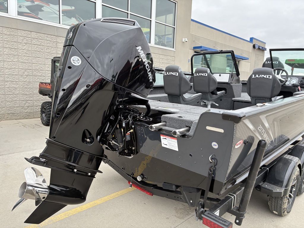 2026 Lund 2075 Impact XS Sport - Image 7