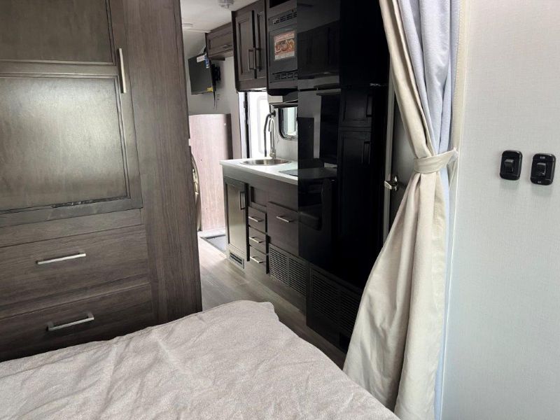 2026 Entegra Coach Odyssey SE 22CF - Image 10