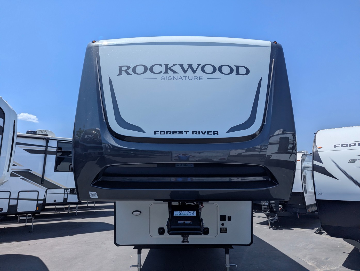 2026 Forest River Rockwood Signature R361RLS - Image 2
