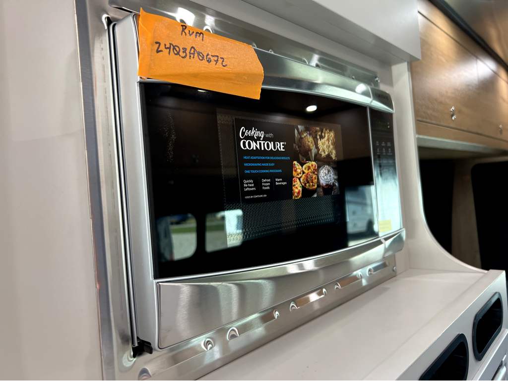 2026 AIRSTREAM RANGELINE POPTOP - Image 12