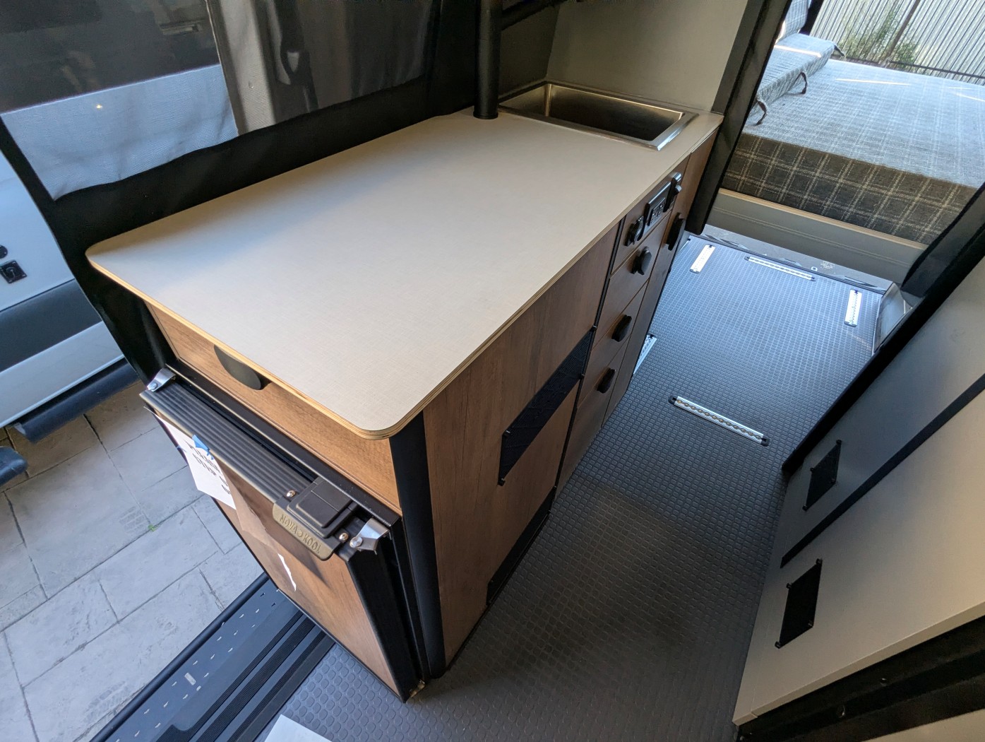 2026 Winnebago Revel 44EC - ATH Edition - Image 28