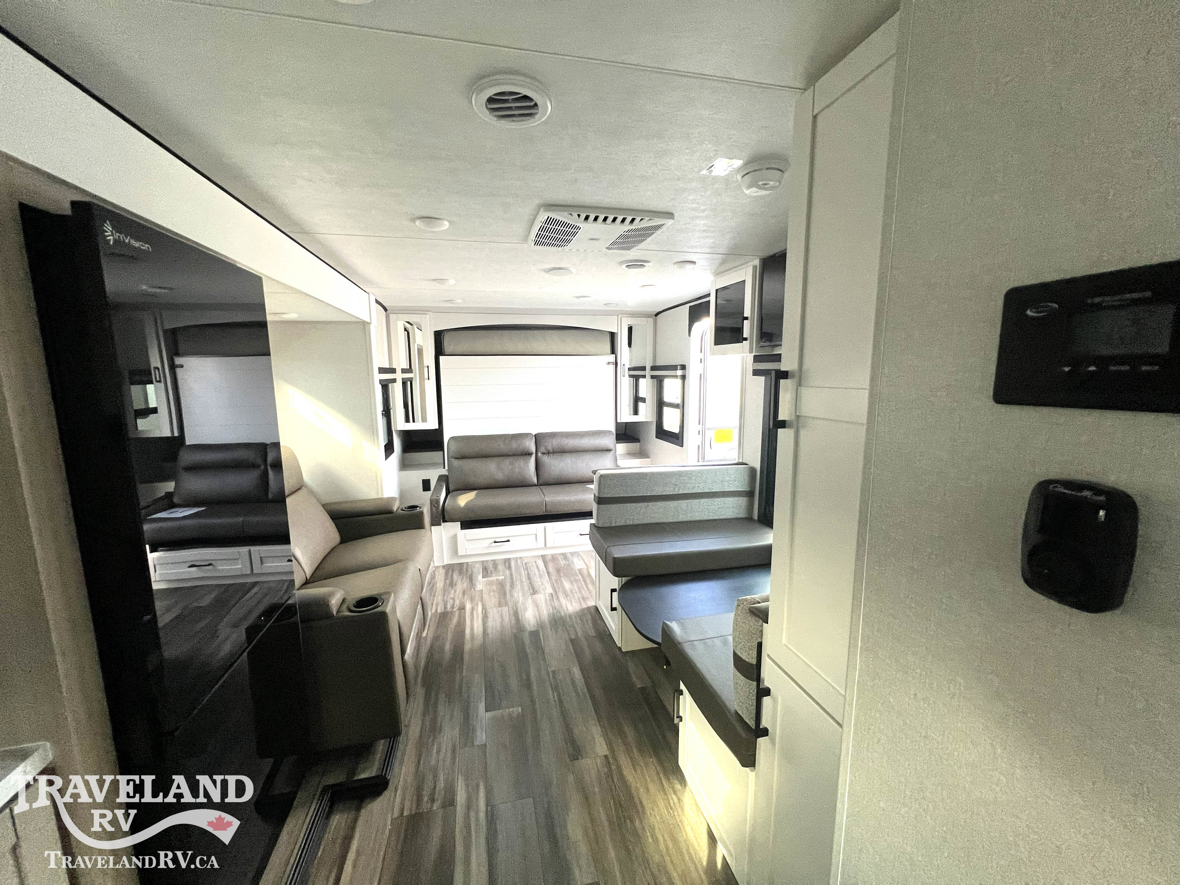 2026 Highland Ridge Range Lite 211RKM - Image 23