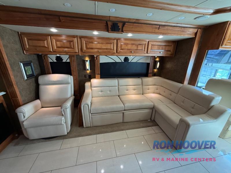 2015 TIFFIN PHAETON M40AH - Image 21