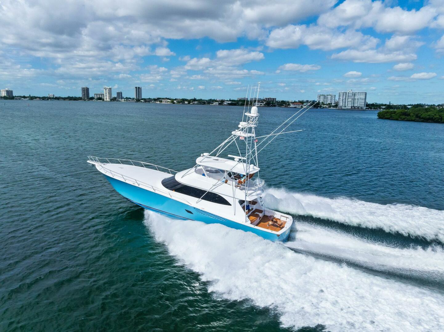 2012 Viking 82 Convertible - Image 109