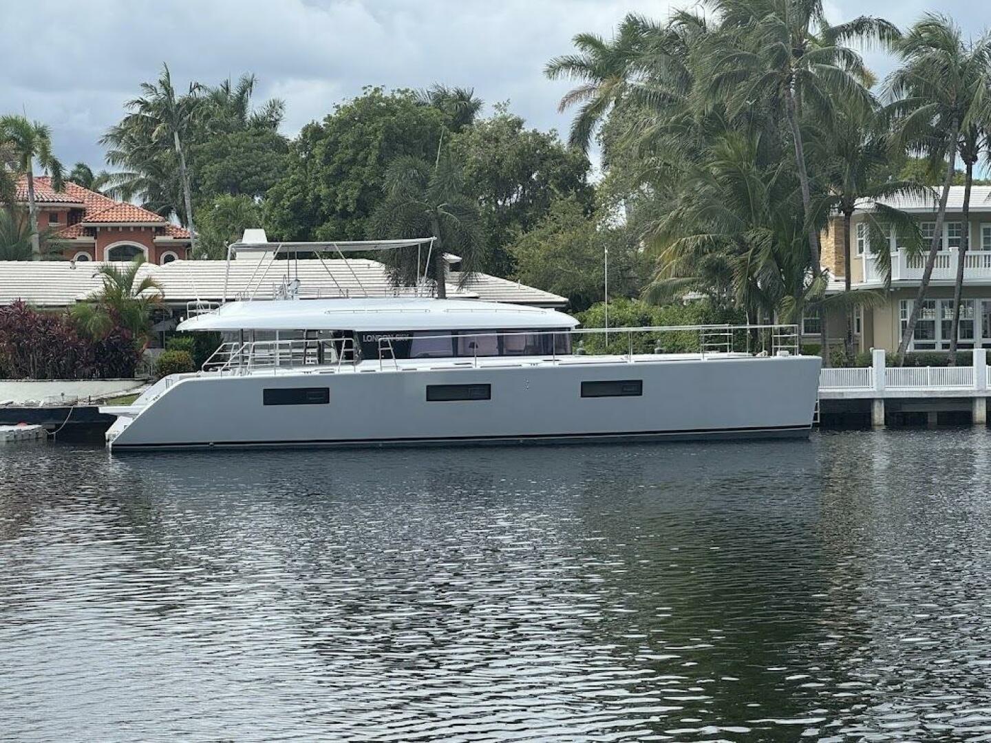 2015 Lagoon - Image 23