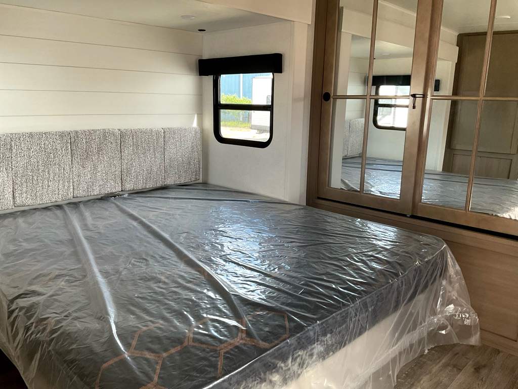 2027 JAYCO Eagle 294CKBS - Image 22