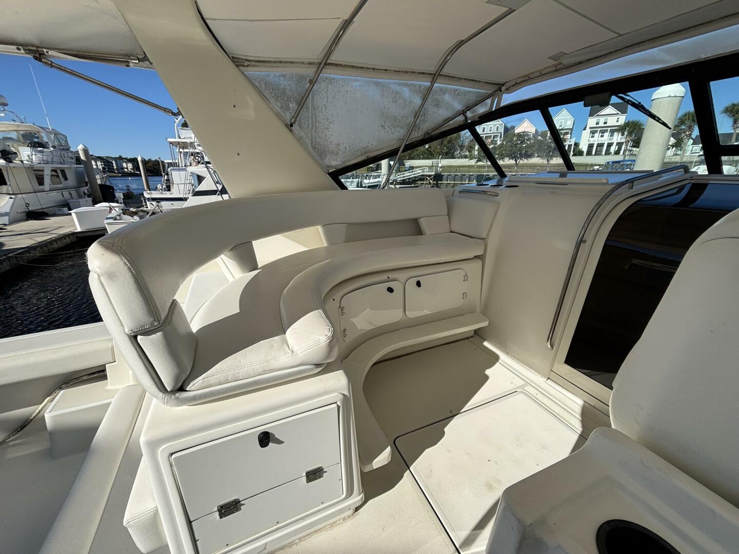 1993 Tiara Yachts 4300 Convertible - Image 19