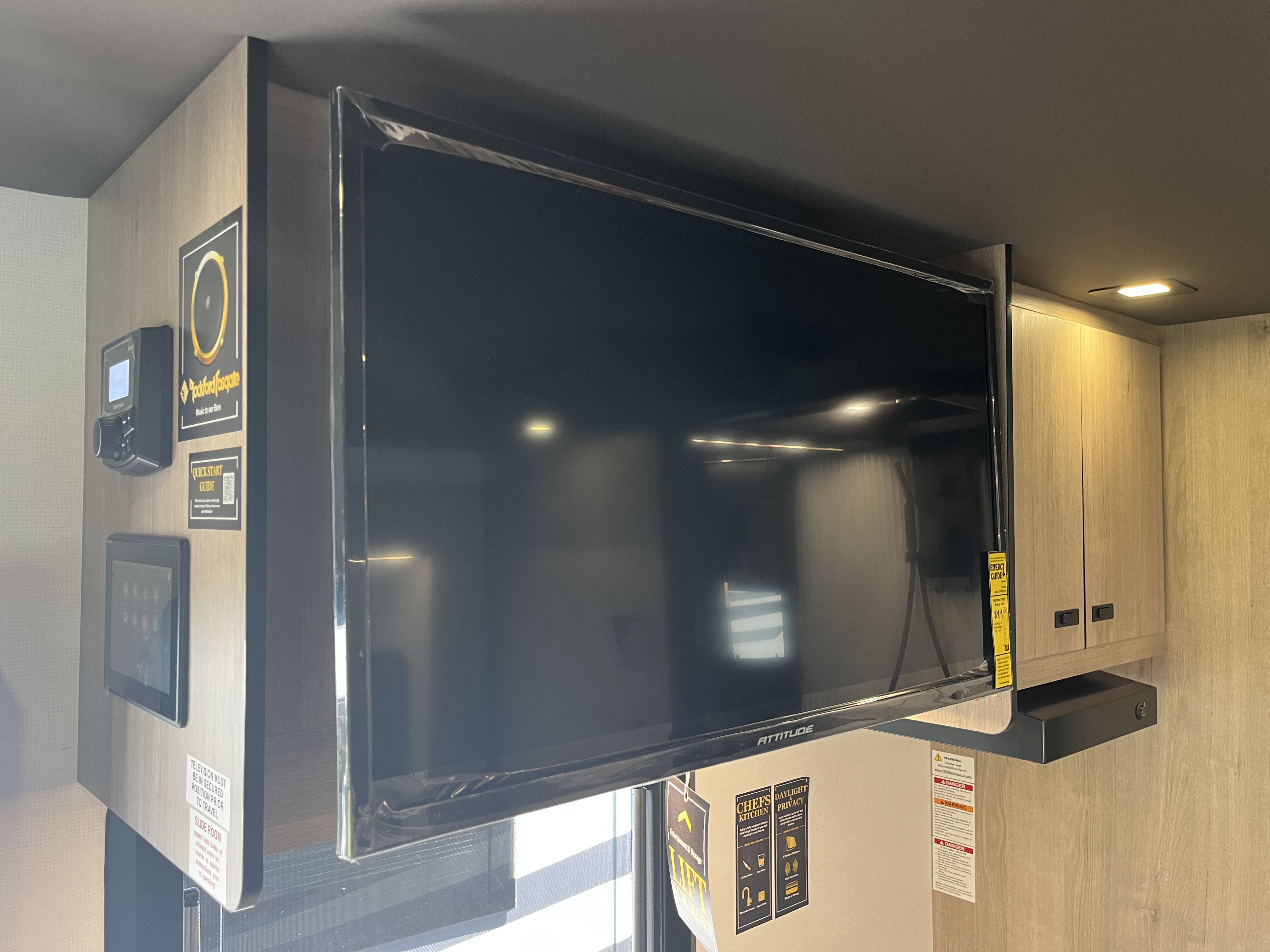 2026 Grand Design Lineage Series M 25TK - Image 27